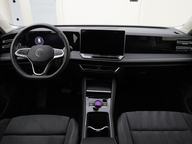 Volkswagen TIGUAN 1.5eTSI/150PK Elegance DSG · Navigatie · Trekhaak · 360°Camera + Parkeersensoren · Garantie tot oktober 2026