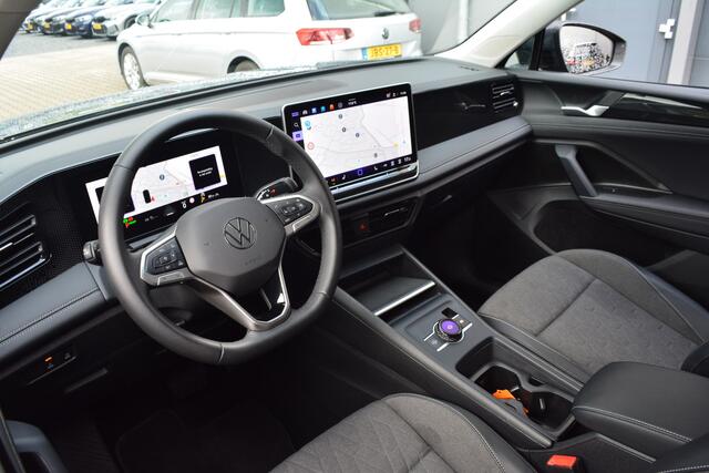 Volkswagen TIGUAN 1.5 eTSI Life Edition | ACC | Camera | Winter Pakket | Fabrieksgarantie |