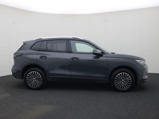 Volkswagen TIGUAN 1.5eHybrid 150kW/204PK Life DSG · App connect · Stoel,-stuur, & achterbank verwarming · Parkeersensoren + camera · Garantie tot februari 2027