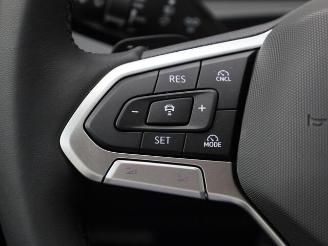 Volkswagen TIGUAN 1.5eHybrid 150kW/204PK Life DSG · App connect · Stoel,-stuur, & achterbank verwarming · Parkeersensoren + camera · Garantie tot februari 2027