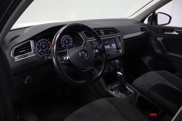 Volkswagen TIGUAN 1.4 TSI ACT R-Line Highline | Automaat | Trekhaak | ACC