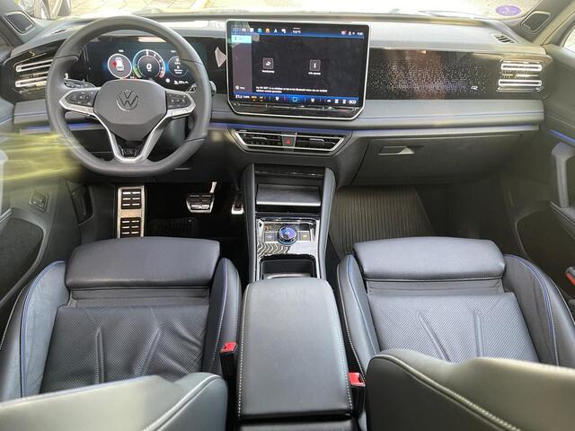 Volkswagen TIGUAN 1.5 eHybrid 204PK DSG R-Line Business / Leer / Head-Up Display / Harman Kardon / 20'' LMV / VW