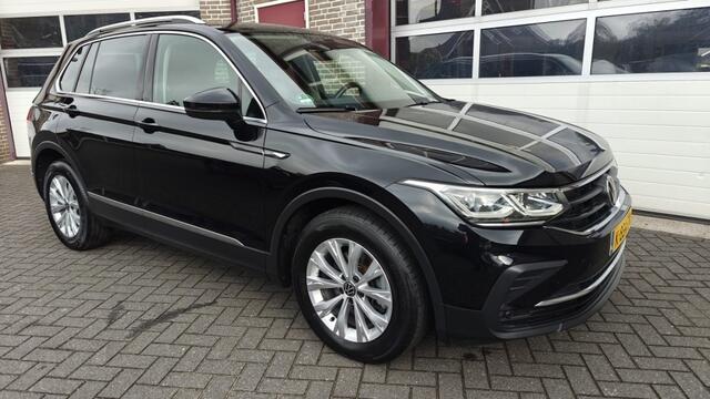 Volkswagen TIGUAN 1.5 TSI Life Business - Automaat - carplay - led koplampen - Prijs is all in
