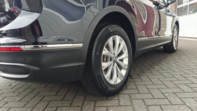 Volkswagen TIGUAN 1.5 TSI Life Business - Automaat - carplay - led koplampen - Prijs is all in