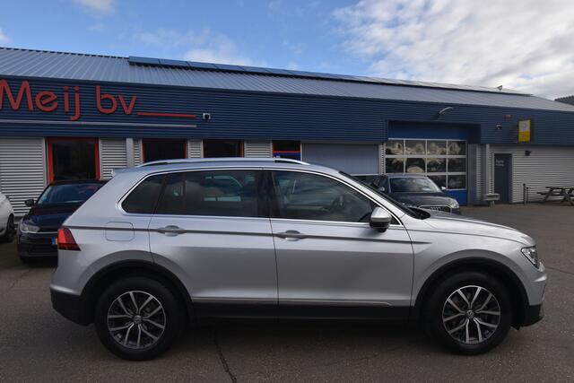 Volkswagen TIGUAN 1.5 TSI ACT Comfortline Business , TREKHAAK , VIRTUAL COCKPIT , V STOEL VERW , NAVI , LED KOPL ,