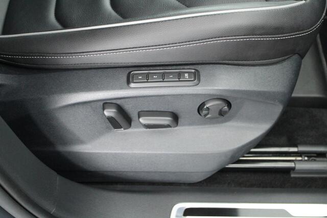 Volkswagen TIGUAN 1.4 TSI 245pk eHybrid R-Line Business+ Black Style Trekhaak 360Camera Leder Memory Keyless Virtual Cockpit Navigatie