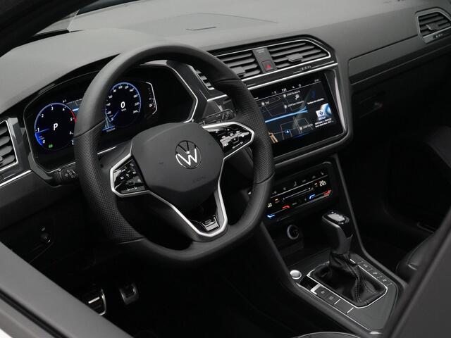 Volkswagen TIGUAN 2.0 TDI 150 pk DSG R-Line Business+ | Panoramadak | Trekhaak | Standkachel | Leder | Geheugenstoelen | Head-up display | Stuur-/achterbankverwarming