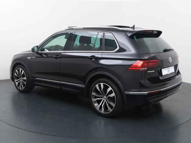 Volkswagen TIGUAN 1.5 TSI ACT Highline Business R | 150 PK | Automaat | Panoramadak | Adaptieve onderstelregeling |