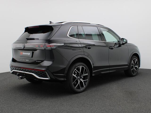 Volkswagen TIGUAN 1.5 eHybrid R-Line Edition 272PK DSG Pano-Schuifdak, Trekhaak, 360gr. camera, Adaptieve Cruise Controle, Matrix LED verlichting, Keyless, Navi, Side Assist, Alarm, 20" LM Velgen