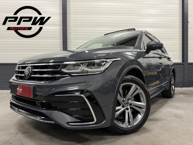 Volkswagen TIGUAN 1.4 TSI eHybrid R-Line DELFINGRAU/PANO/TREKHAAK/ACC/SFEER/IQ-LIGHT/CAMERA/19"/CARPLAY/STOEL+STUURVERWARMING/PRIVACY/VOLLEDIG VW DEALER HISTORIE