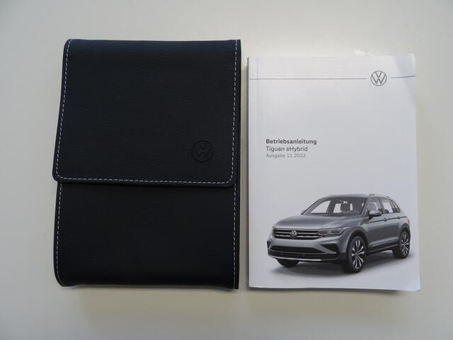 Volkswagen TIGUAN 1.4 TSI eHybrid Business+ * PANORAMADAK * 19 INCH * CARPLAY !!