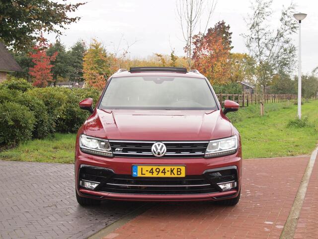 Volkswagen TIGUAN 1.4 TSI ACT Comfortline Business R | Panoramadak | Trekhaak | Cruise Control | Stoelverwarming |
