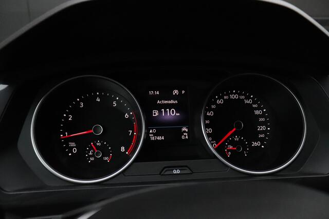 Volkswagen TIGUAN Allspace 1.5 TSI Comfortline Business | DSG | TREKHAAK | STOELVERW. | PDC | CRUISE | NAVI |