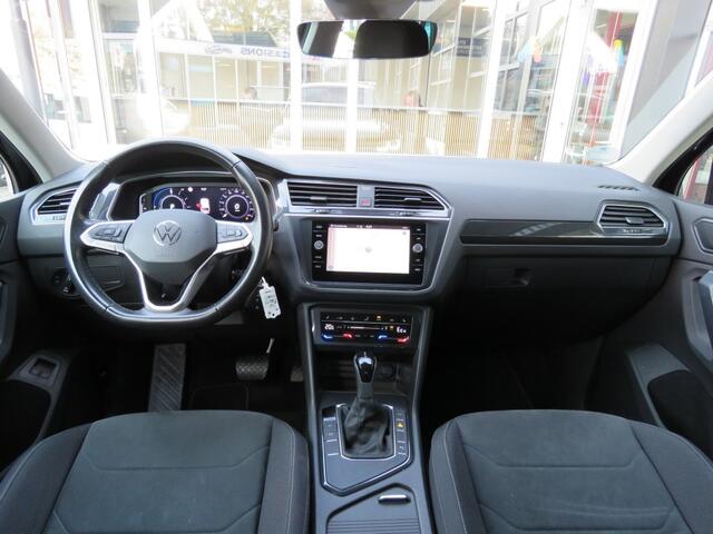 Volkswagen TIGUAN 1.4 TSI 245pk eHybrid Elegance / Trekhaak / IQ Light / Stoel + stuurverw. / Camera / BOVAG garantie