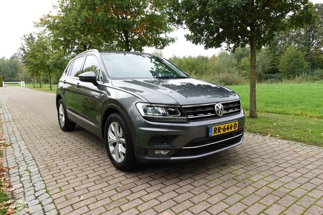 Volkswagen TIGUAN 1.4 TSI ACT Highline NAP | Trekhaak uitklapbaar | Stoelverwarming | Camera | CarPlay | Adaptive Cruise Control | LED |
