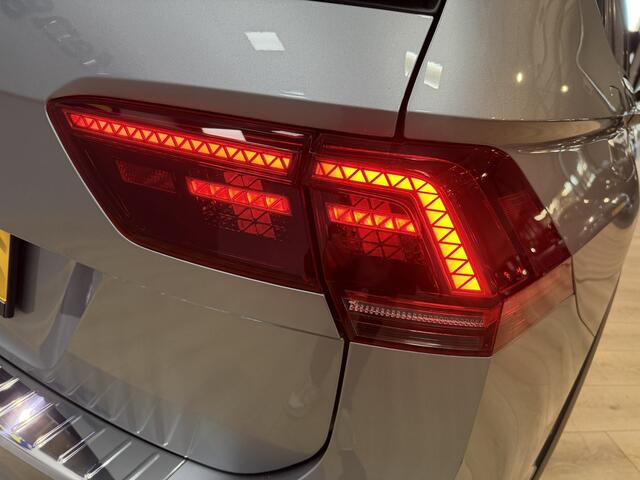 Volkswagen TIGUAN Allspace 1.5 TSI Highline Business R Airco ECC | Panorama | Trekhaak | Adpative Cruise | Leder | Massage | Head Up | Virtual | Isofix | NAP