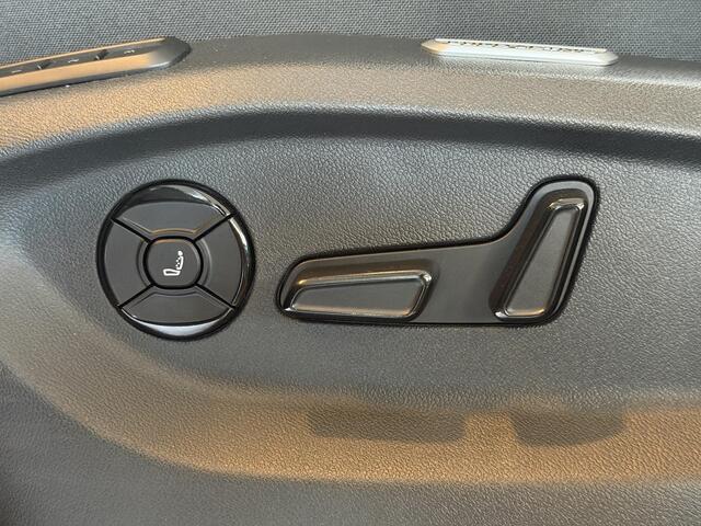 Volkswagen TIGUAN 1.5 eTSI R-Line Pano / 360 / Leder / Massage