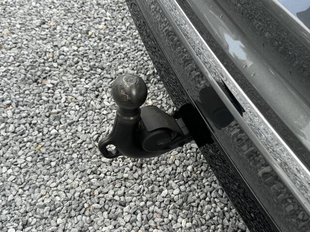 Volkswagen TIGUAN TSI 150pk DSG R-Line (Trekhaak,Virtual,Camera,Navi)