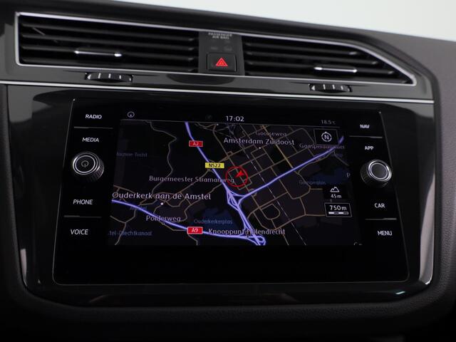 Volkswagen TIGUAN 1.5 TSI ACT Comfortline Automaat (DSG) | Navigatie | Parkeersensoren | Adaptieve cruise control | Carplay |