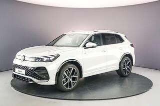 volkswagen-tiguan-r-line-business-1