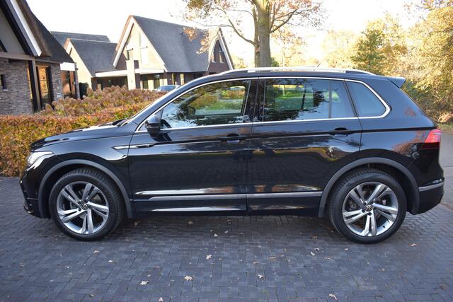 Volkswagen TIGUAN 1.5 TSI R-Line Business+ FULL 71DM! NIEUWSTAAT!