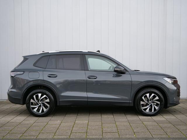 Volkswagen TIGUAN 1.5 eTSI Life Edition 150 Pk Automaat Camera / Apple Carplay / DAB / Pano-dak / Winterpakket
