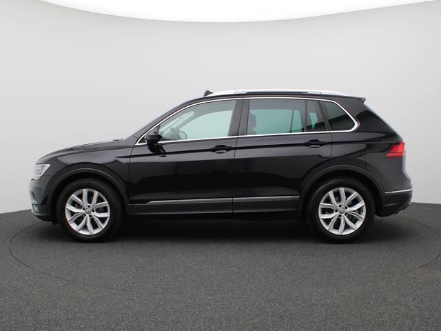 Volkswagen TIGUAN 1.4 TSI ACT Highline 150PK DSG Pano-Schuifdak, Trekhaak, Navi, Alarm, Apple Carplay/Android Auto, Stoelverwarming, Ergo Comfort Stoel, Virtual Cockpit, Elektr. Achterklep, 17" LM Velgen