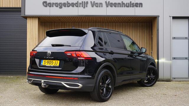Volkswagen TIGUAN 1.5 TSI 150pk DSG Urban Sport Pano.Dak *Harman/Kardon* HUD IQ Light Trekhaak 18inch LM *Complete Tiguan*