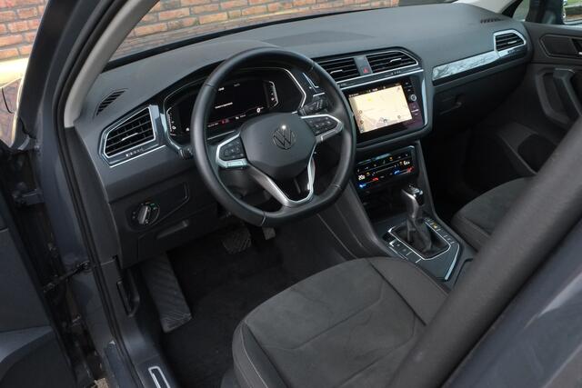 Volkswagen TIGUAN 1.4 TSI eHybrid Trekhaak, Navigatie, IQ lights
