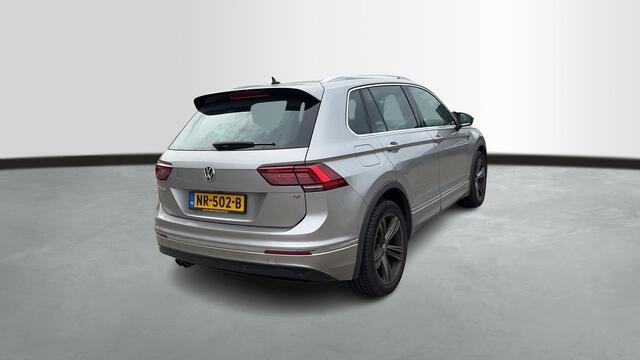 Volkswagen TIGUAN 1.4 TSI 150pk ACT Connected Series DSG / Navigatie / Keyless / Stoelverwarming / LED