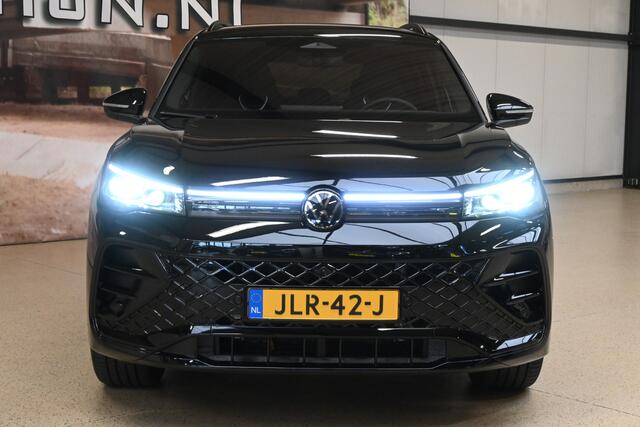 Volkswagen TIGUAN 1.5 eHybrid 204pk R-Line Edition | DCC | IQ. Light | Trekhaak | Harman Kardon | 100% (Dealer) onderhouden label