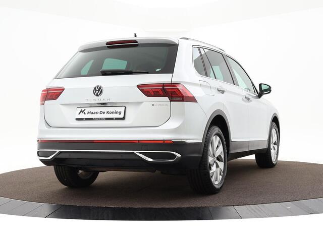 Volkswagen TIGUAN 1.4 Tsi 245pk DSG eHybrid Elegance · Panoramadak · Camera · Keyless · Apple/Android Car Play · Navi · P-Sensoren · 18'' Inch ·