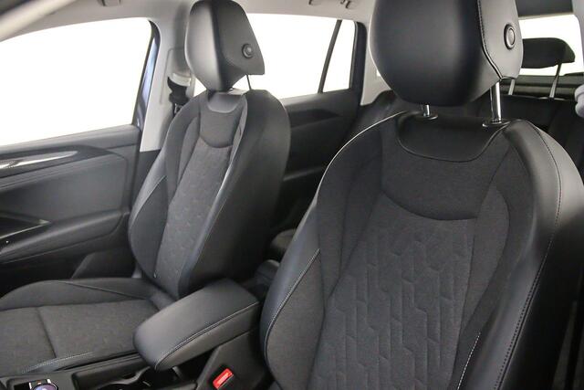 Volkswagen TIGUAN Life Edition 1.5 eTSI 150pk DSG Automaat Trekhaak, 360 camera, Achteruitrijcamera, Navigatie, Elektrische achterklep, Stuurwiel verwarmd, Stoelverwarming