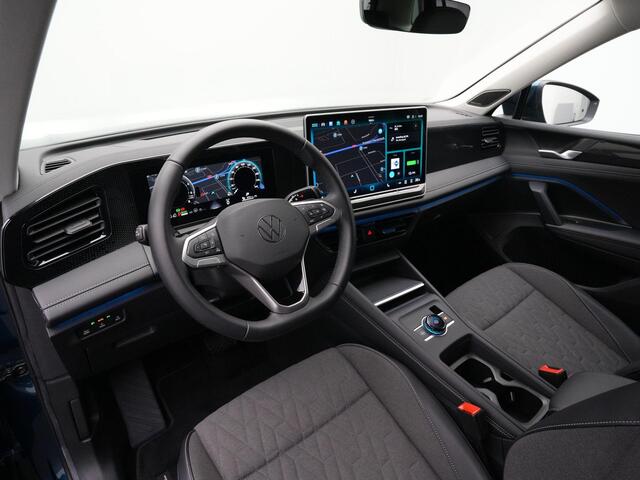 Volkswagen TIGUAN 1.5 eHybrid 204 pk DSG Life Edition | Trekhaak | Harman/Kardon | Head-up display | Adaptief onderstel | Rondomzicht camera