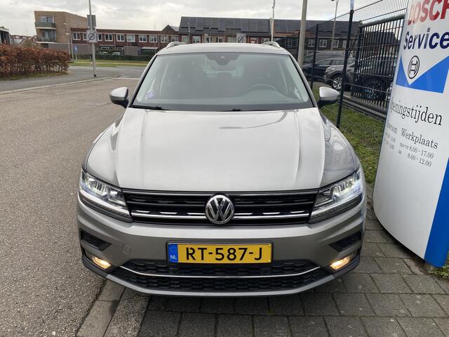 Volkswagen TIGUAN 1.4 TSi ACT DSG7-aut. Highline NL-auto met o.a. trekh. wegkl., LED koplmp, 20" lm velgen, virtual cockpit, etc.