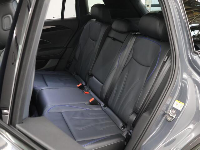 Volkswagen TIGUAN 1.5 eHybrid R-Line Edition | Nieuw Model | Panoramadak | Trekhaak | Comfortstoelen | Groot Navigatie | Ele. verstelbare stoelen | 360 Camera | DAB | Apple CarPlay/Android Auto | Adaptieve Cruise Control |