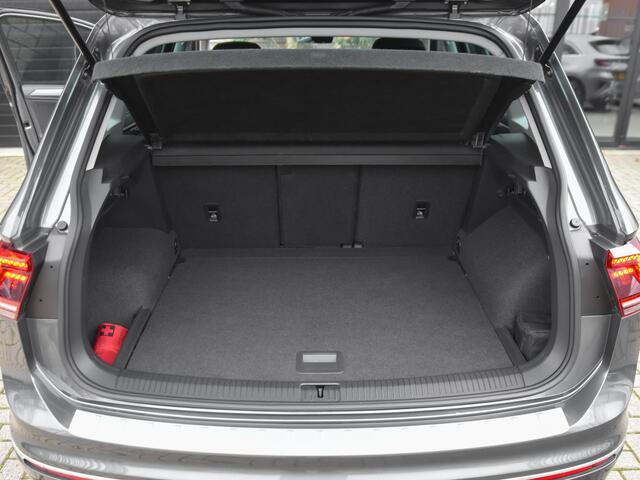 Volkswagen TIGUAN 2.0 TSI DSG BMT 4MOTION Highline / Wegklapbare Trekhaak / Lage Kilometerstand / Adaptive Cruise Control