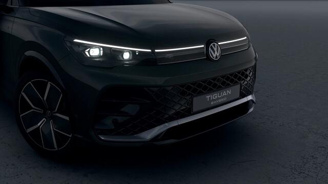 Volkswagen TIGUAN 1.5 eHybrid 204 6DSG R-Line Edition Automaat | Panoramisch schuif-, kanteldak, elektrisch bedienbaar