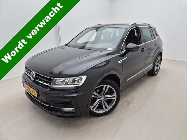 Volkswagen TIGUAN 1.5 TSI R-line Comf Busn. NL-Auto / 19" / Virtual cockpit / Led verl.