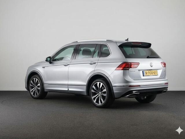 Volkswagen TIGUAN Allspace 1.5 TSI Highline Business R 7p. 150pk DSG| Pano-dak| 20'LM-velgen|