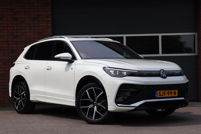 Volkswagen TIGUAN 1.5 eTSI R-Line, Pano, DCC, HUD, Trekhaak