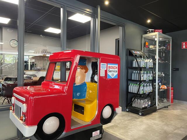 Volkswagen TIGUAN 1.4 TSI 245pk eHybrid Active DSG - ACC | Camera | CarPlay | Dodehoek | Stoel/stuurverw. | Elektr. klep | Elek. Trekhaak