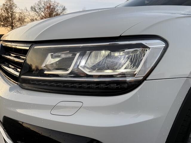 Volkswagen TIGUAN 1.4 TSI R-Line EINDEJAARSAANBIEDING Sound uitvoering Carplay Cam