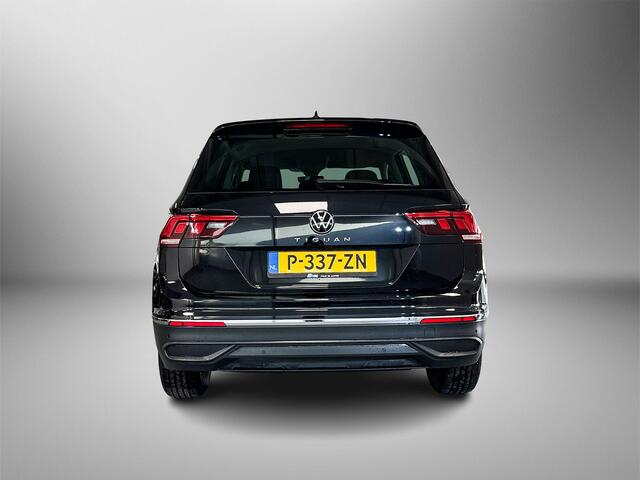 Volkswagen TIGUAN 1.5 TSI 130pk Life Business Voorruit verwarmbaar / 'Tulsa', 17 inch lichtmetaal / Stoelverwarming