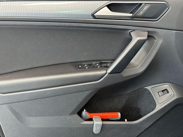 Volkswagen TIGUAN 1.5 TSI 130pk Life Business Voorruit verwarmbaar / 'Tulsa', 17 inch lichtmetaal / Stoelverwarming