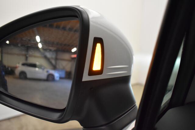 Volkswagen TIGUAN 1.4 TSI eHybrid Pano Cam Trekh Dhoek detectie El-Aklep