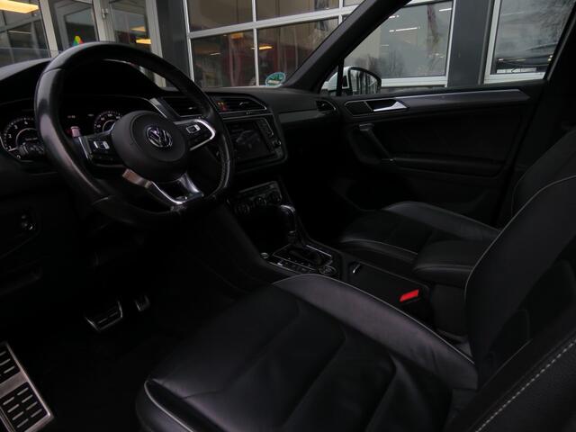 Volkswagen TIGUAN 2.0 TSI 4Motion R-Line / Pano / 360 Camera / Head up / Trekhaak / Leder / alle opties !