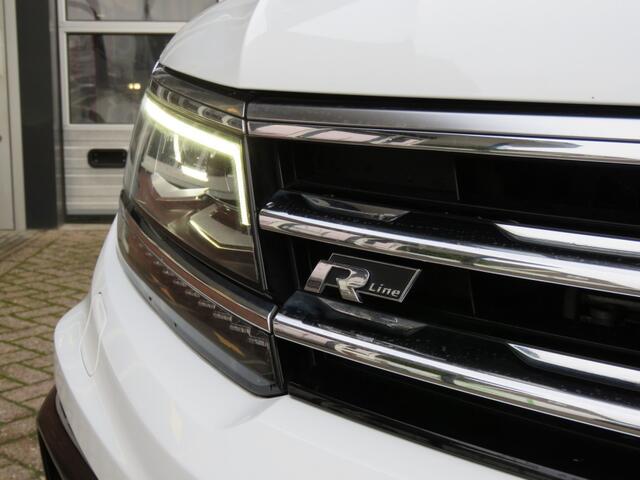 Volkswagen TIGUAN 2.0 TSI 4Motion R-Line / Pano / 360 Camera / Head up / Trekhaak / Leder / alle opties !