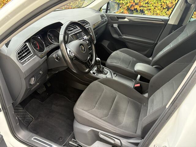 Volkswagen TIGUAN 2.0 TSI 4Motion Highline / AUTOMAAT / R-LINE / HEAD-UP / 117dkm!