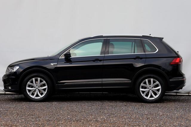 Volkswagen TIGUAN 1.4 TSI DSG 4Motion Highline - 150 pk **Trekhaak / Camera / Active info